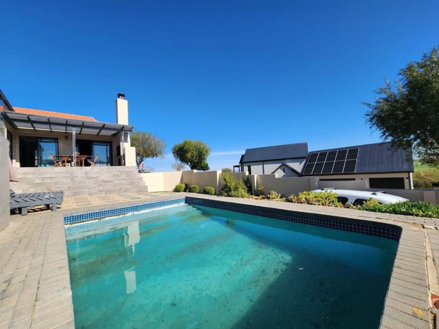 4 Bedroom Property for Sale in Mount Royal Golf Estate Western Cape